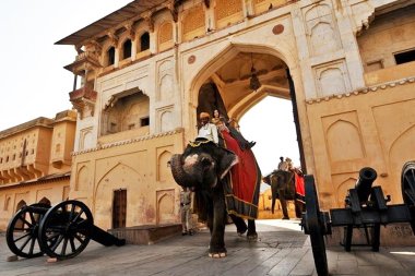 10 Nights 11 Days Regal Rajasthan Tour